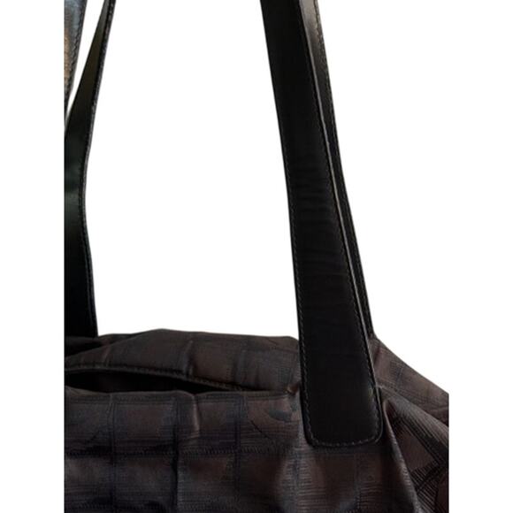 CHANEL Brown & Black Nylon Travel Line Bag*GM size w/zipper top*GREAT condition - Picture 13 of 16